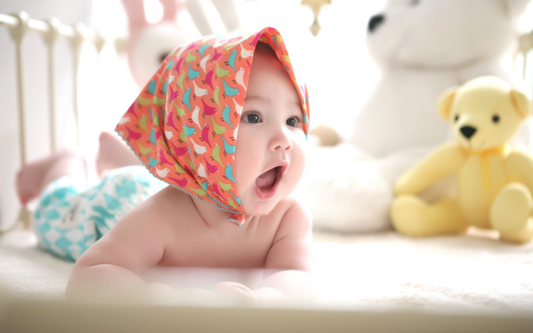 Doorkomende tandjes poetsen bij baby’s: dit werkt zo